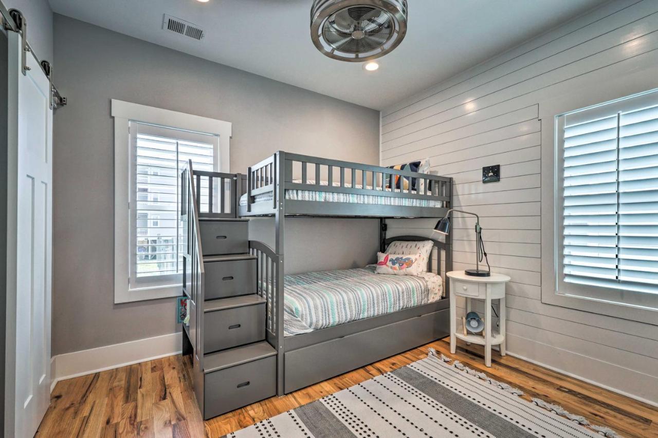 Bright Coastal Abode With Porch And Beach Access! Carolina Beach Exterior foto